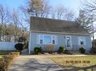 60 Heritage Dr, New Bedford, MA 02745