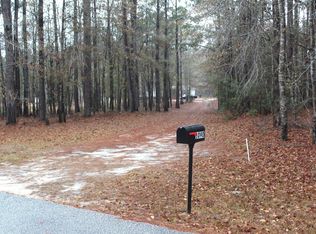 1090 Hidden Oak Dr, Manning, SC 29102