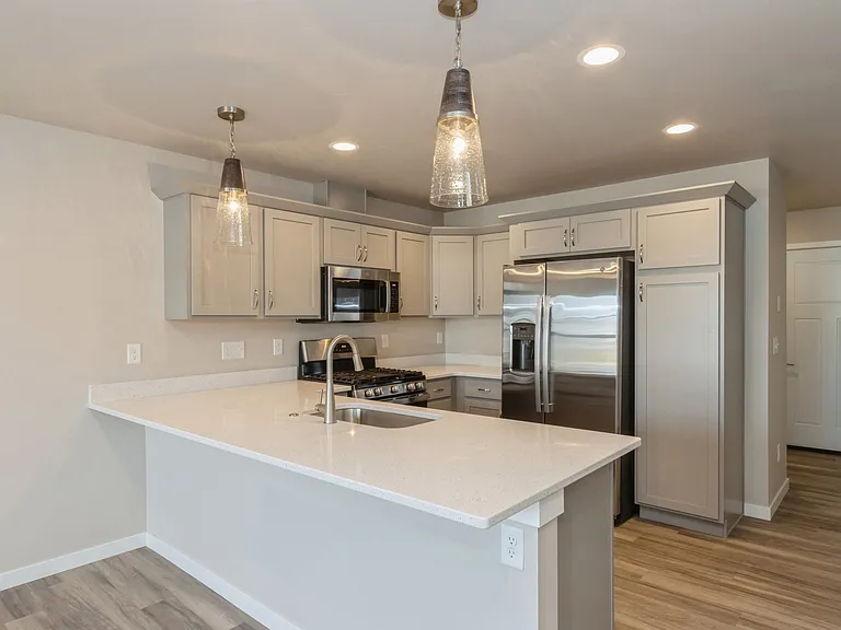 7013 Harlan Eddy Dr SW — Photo 2