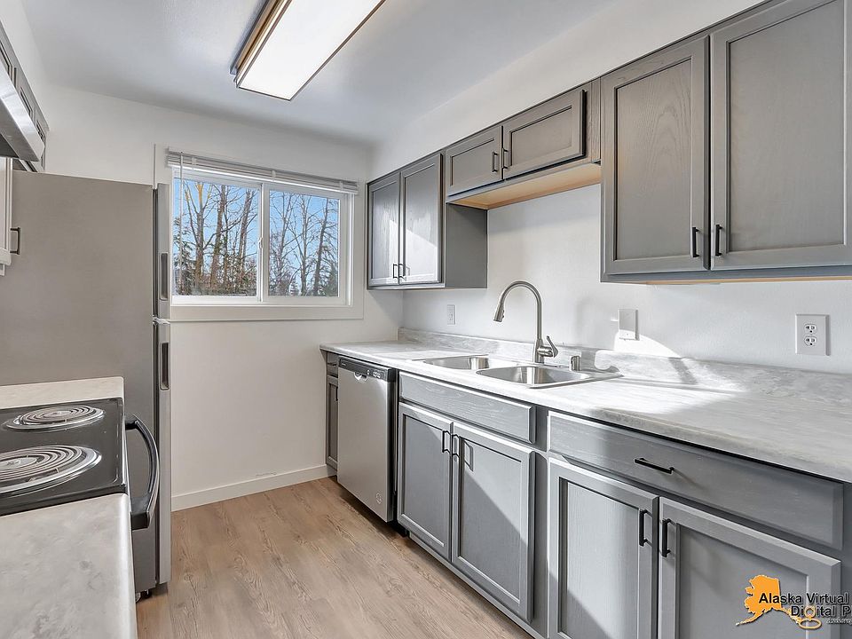1st image of 3408 Woodland Park Dr APT 1