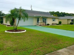 1614 W Del Webb Blvd, Sun City Center, FL 33573