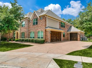 6825 Matador Ranch Rd, North Richland Hills, TX 76182