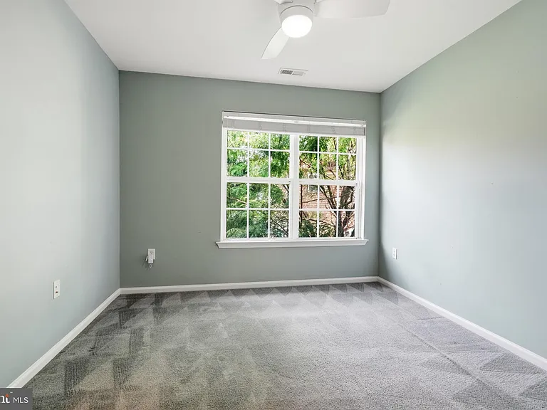 1606 Nathan Dr — Photo 8