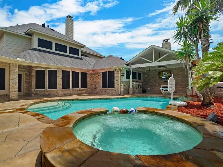 14011 Windy Stream Ln — Photo 36
