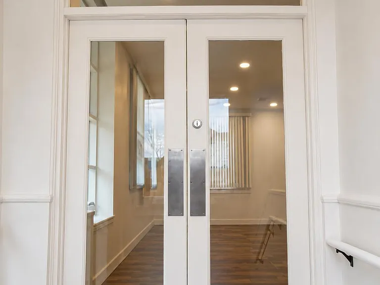 117 N Market St — Photo 8