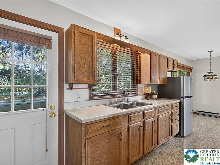 1226 Trexlertown Rd — Photo 14