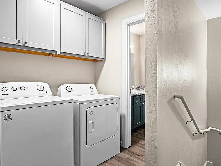 Diamond Ridge Townhomes — Photo 9