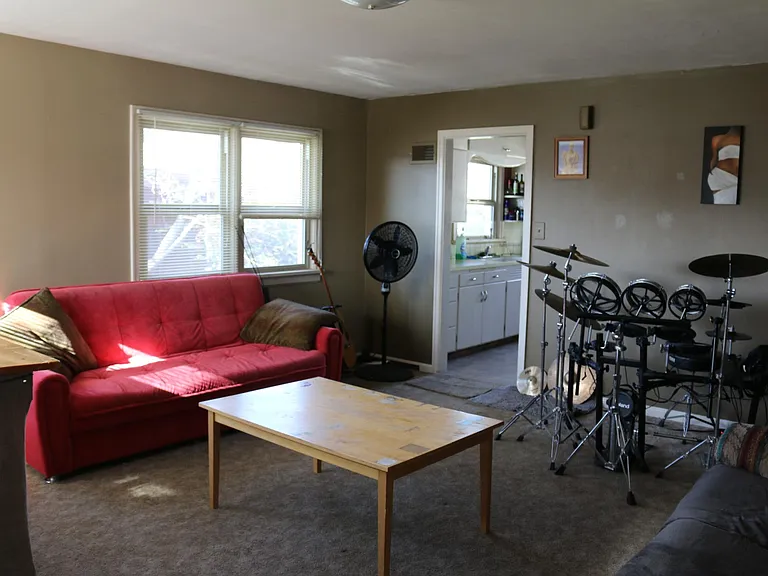 414 S 12th Ave — Photo 37