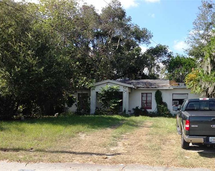 2nd image of 1141 Benjamin Ave