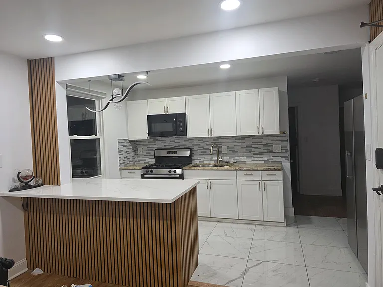 478 Fabyan Pl #1 — Photo 4