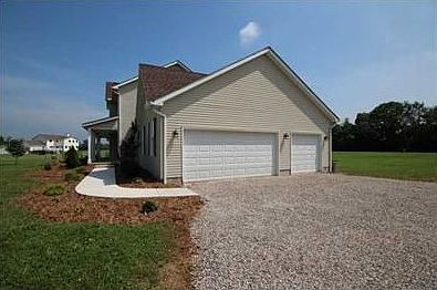 4th image of 2830 Bridlewood St