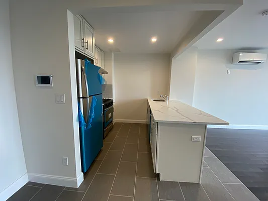 Rented by Nooklyn NYC LLC | media 18