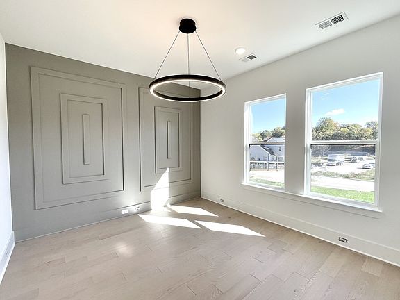 4th image of 1837 Dartmouth Dr Lot 9