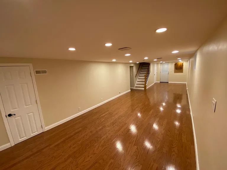 2157 McCausland Ave — Photo 16