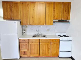 2558 Date St #D207, Honolulu, HI 96826