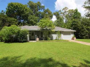 4555 Singleton Rd, Beaumont, TX 77708