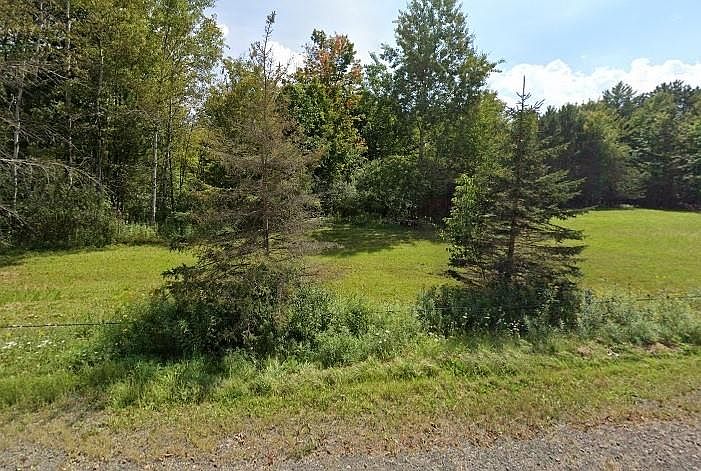 2nd image of 206 Foster Rd