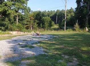 686 Tommy Carter Rd, Axton, VA 24054