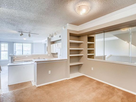 4th image of 2155 Eagle Ave #2115