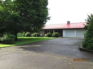 544 Biggerstaff Rd, Spruce Pine, NC 28777