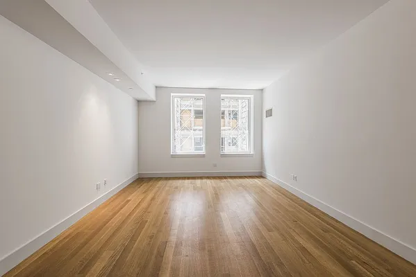 Sold by Nest Seekers International | media 7