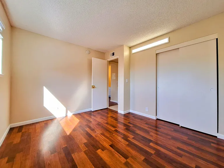 247 N Capitol Ave #243-7 — Photo 5
