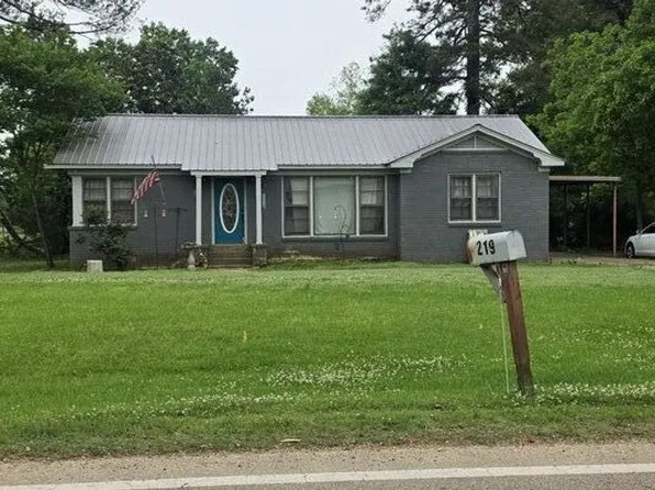 219 W Sweet Potato St, Vardaman, MS 38878