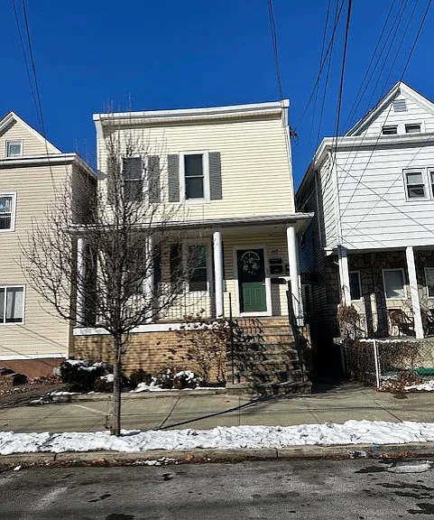 117 Grand St #1 — Photo 1