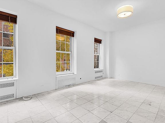 5th image of 23 Beekman Pl APT 2