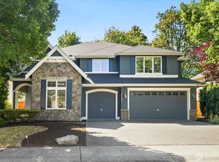 27225 SE 13th Pl, Sammamish, WA 98075