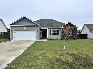 503 Violet Ct, Maysville, NC 28555