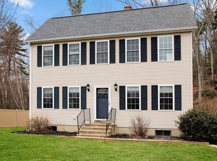222 Bridge St, Warren, MA 01083