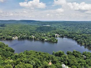 Pleasant Road, Lake Peekskill, NY 10537