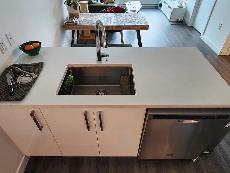 212 E 28th Ave — Photo 19