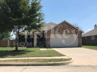 1401 Krista Dr, Burleson, TX 76028