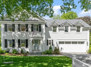 216 Southfield Rd, Concord, MA 01742