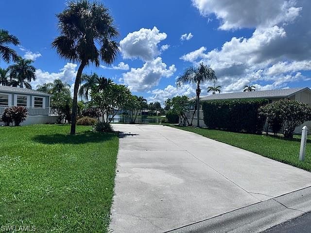 1st image of 1002 Silver Lakes BLVD