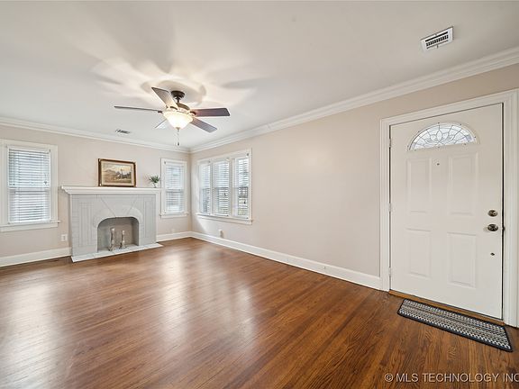 3rd image of 1227 S Evanston Ave