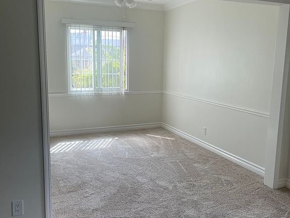 3rd image of 148 N Pass Ave #150