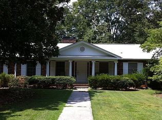 174 Spring Dr, Roswell, GA 30075