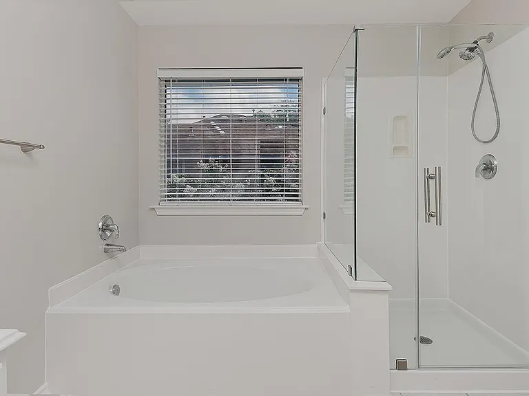 11 Scenic Brook Ct — Photo 21