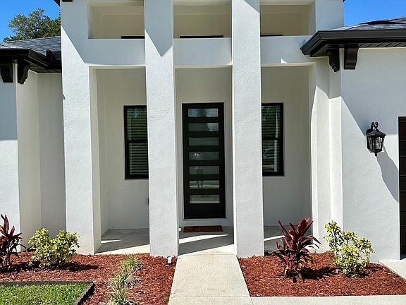 2nd image of 2917 W Rogers Ave
