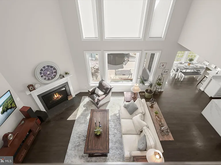 13519 Allnutt Ln — Photo 12
