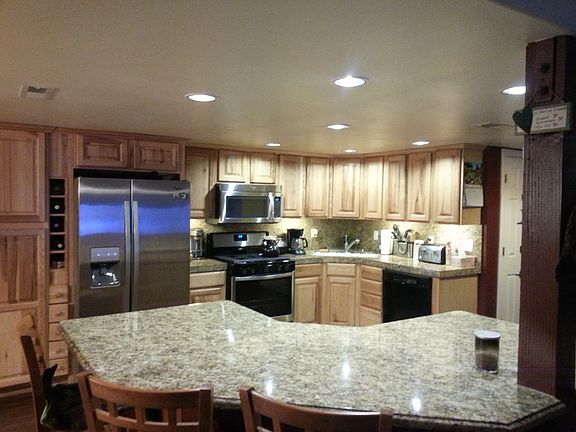 4th image of 1038 Pine Mountain Dr