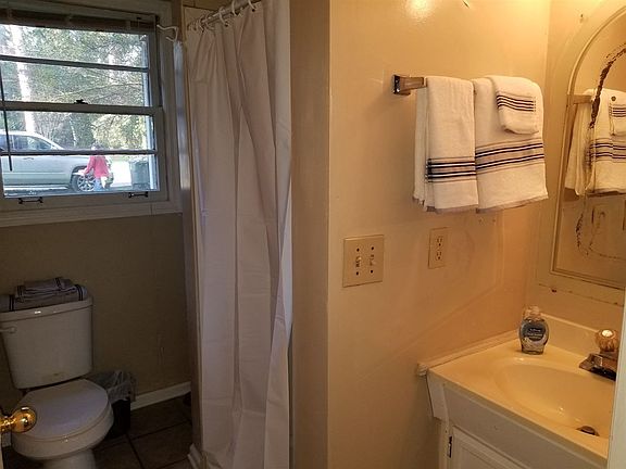5th image of 1649 Atkamire Dr #1