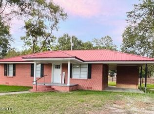 17700 Lily Orchard Rd, Moss Point, MS 39562