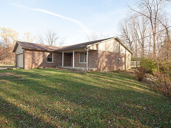 4th image of 495 Cedar Glen Dr