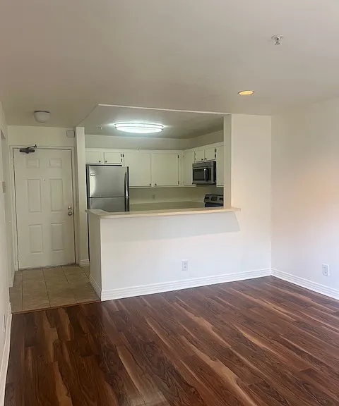 8889 Caminito Plaza Centro #7203 — Photo 2