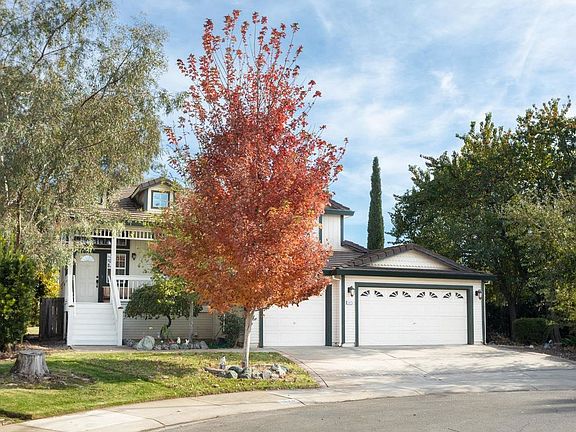 4th image of 1975 Big Oaks Ct