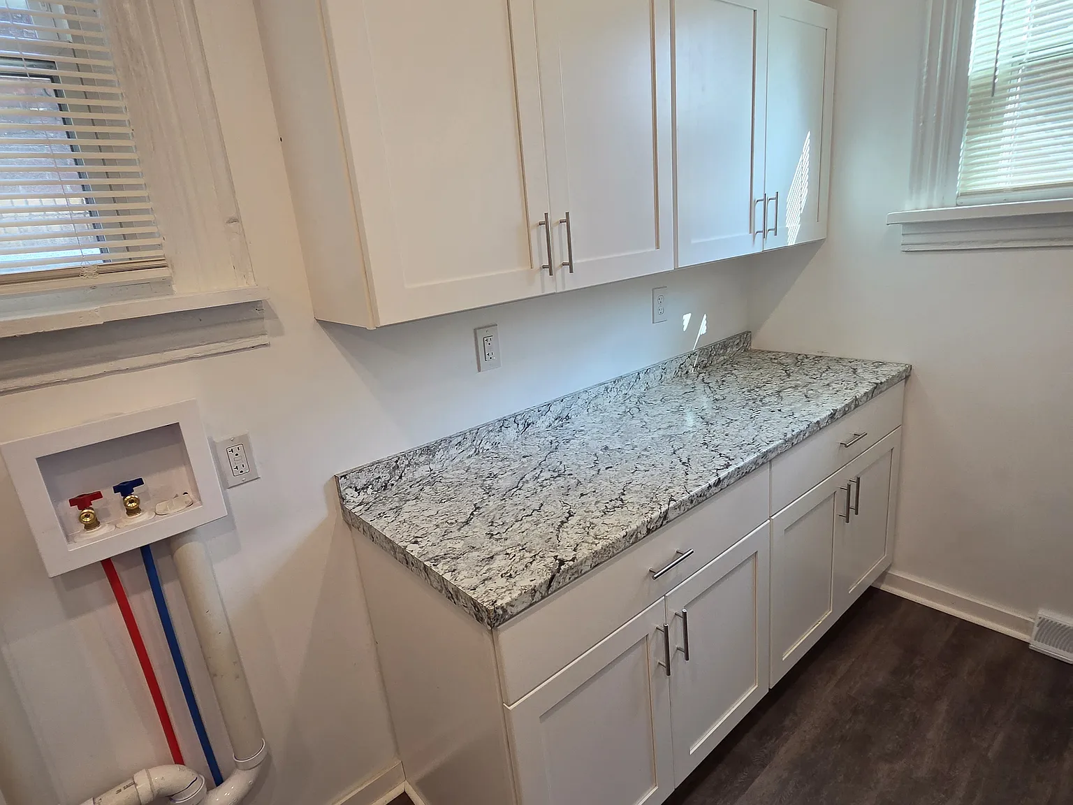 2 bed, 1023 sqft, $925 — Photo 3